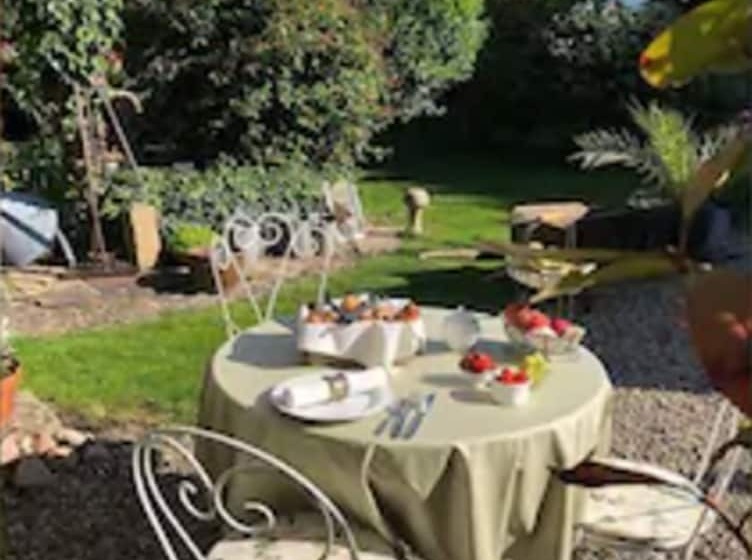 Отель De Charme  Zum Schiff