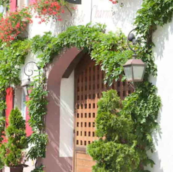 Отель De Charme  Zum Schiff