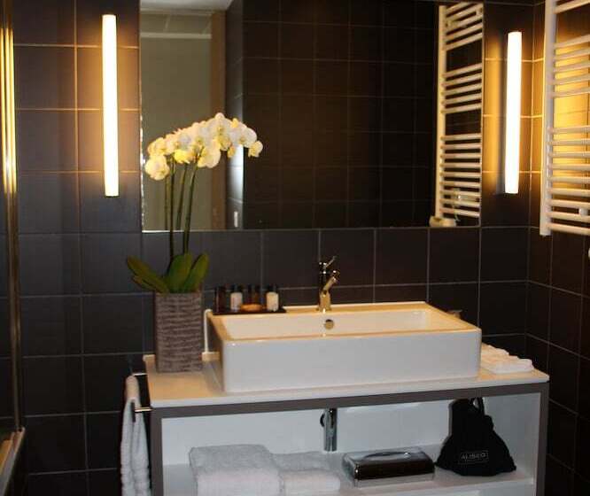 בית מלון כפרי De La Source