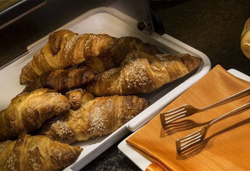 בית מלון כפרי Del Riale