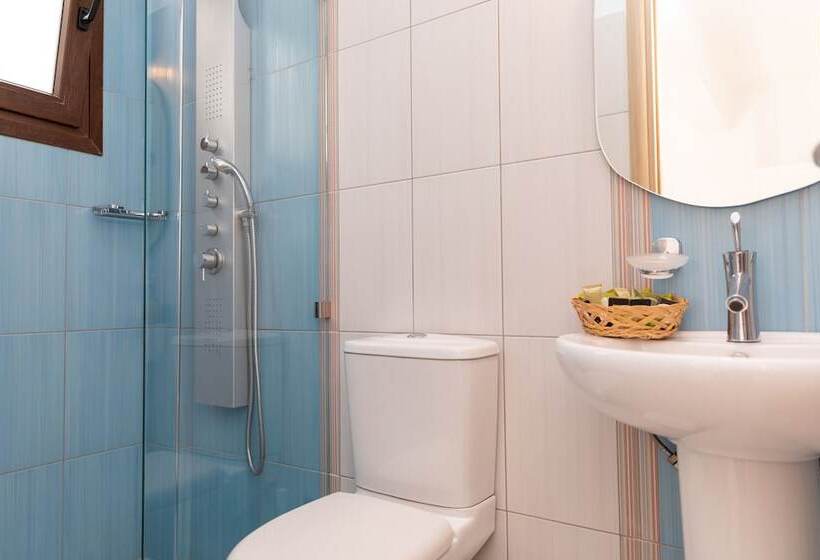 호텔 Depis Place & Apartments