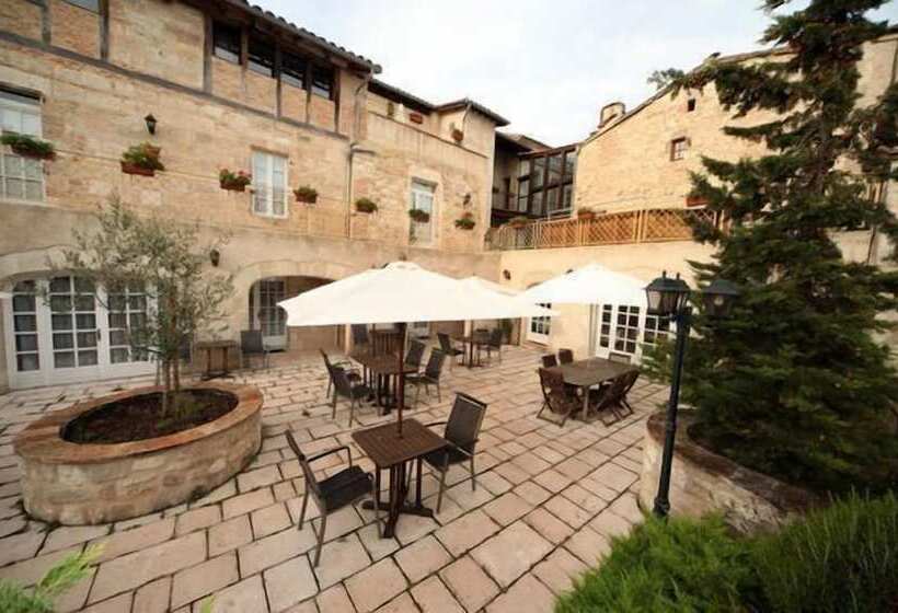 Отель Des Consuls