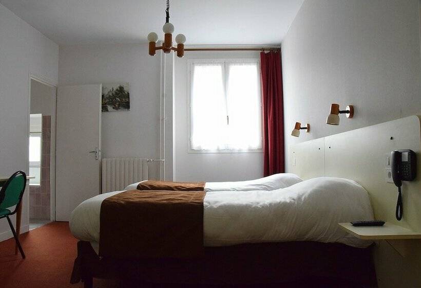 Отель Des Lauriers Roses