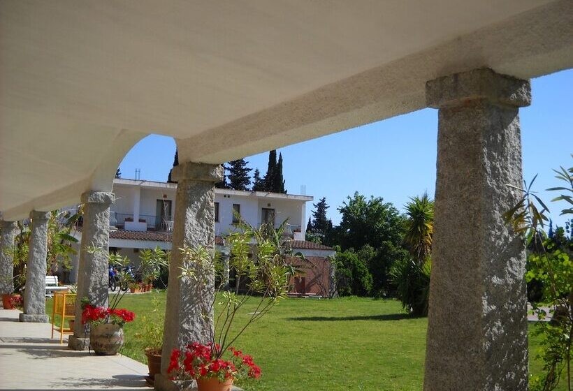 בית מלון כפרי Domu Incantada