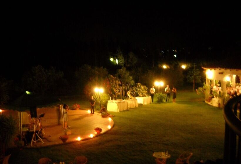 בית מלון כפרי Domu Incantada