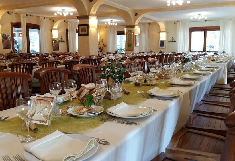 בית מלון כפרי Domu Incantada