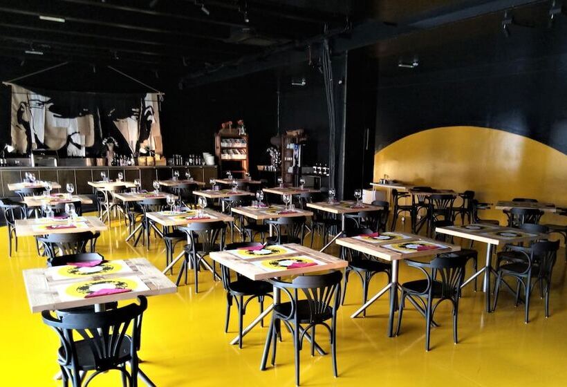 Отель Aiden By Best Western Jhd Dunant