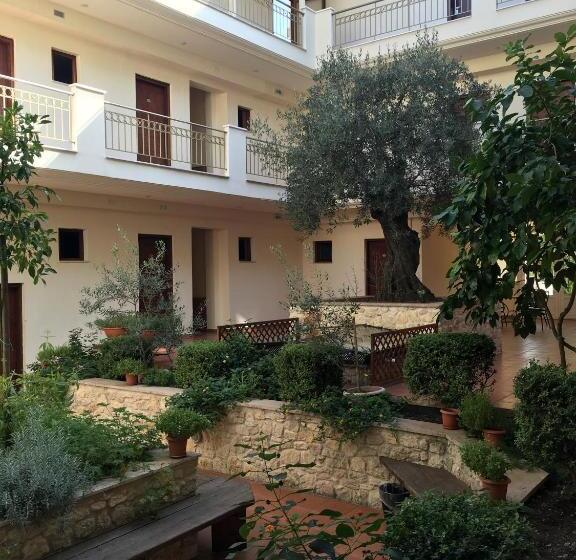 בית מלון כפרי Electra