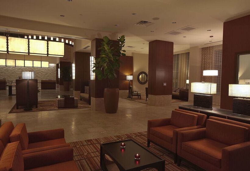 בית מלון כפרי Embassy Suites Palmdale