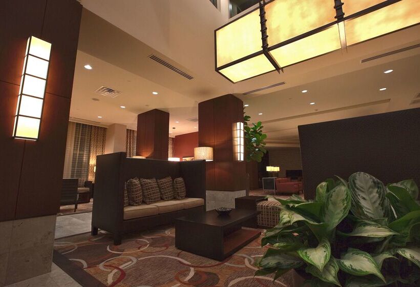 هتل Embassy Suites Palmdale