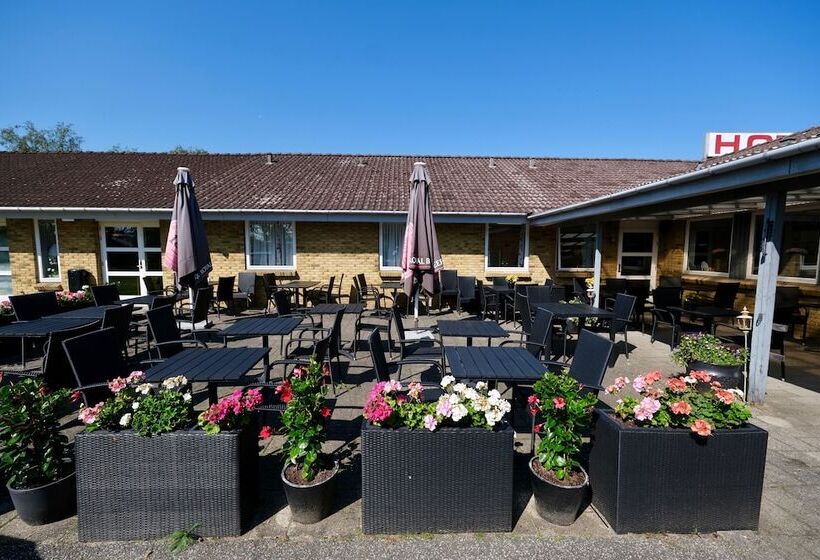 בית מלון כפרי Falken