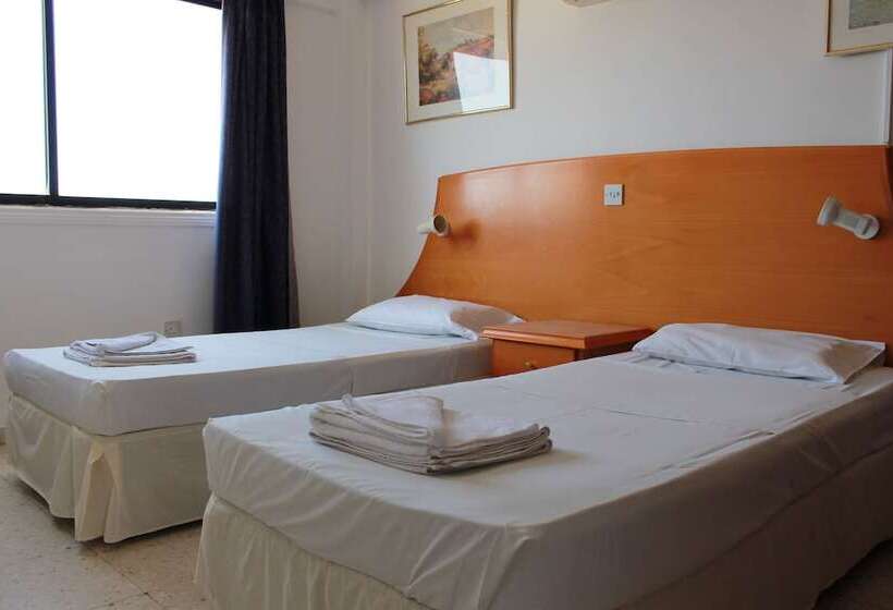 Florea Hotel Apartments