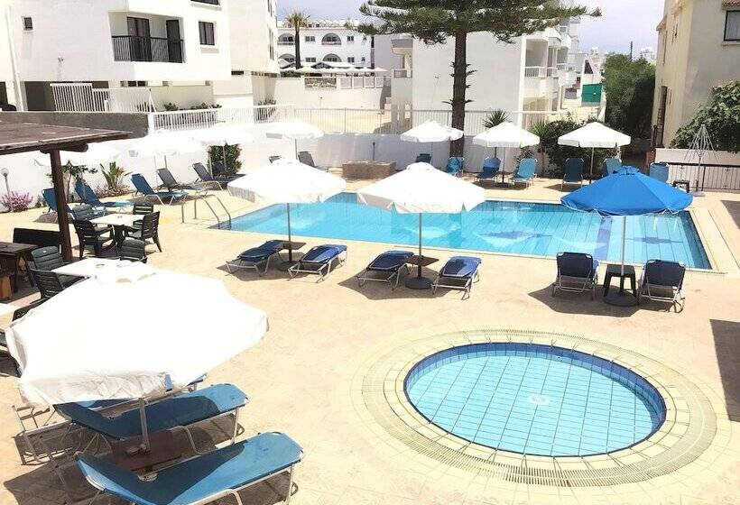 Florea Hotel Apartments