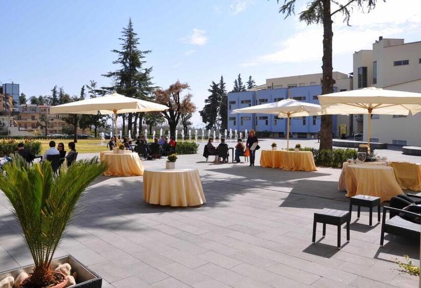 فندق Fontana Olente