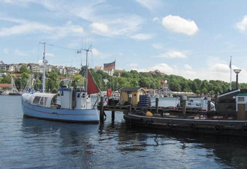 בית מלון כפרי Frøslev Kro