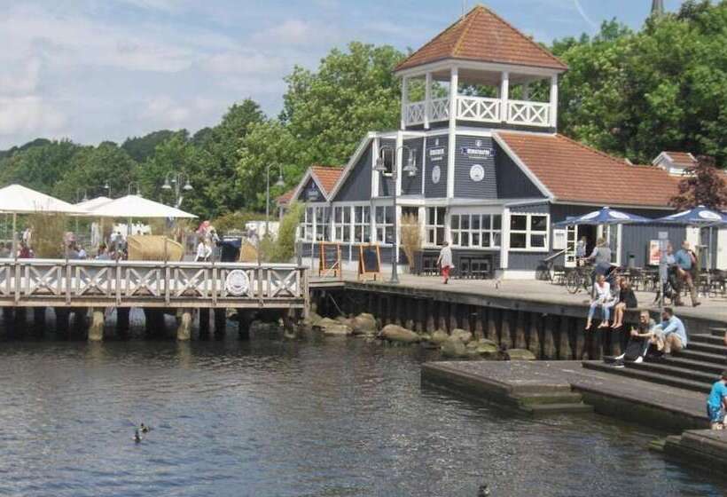 בית מלון כפרי Frøslev Kro