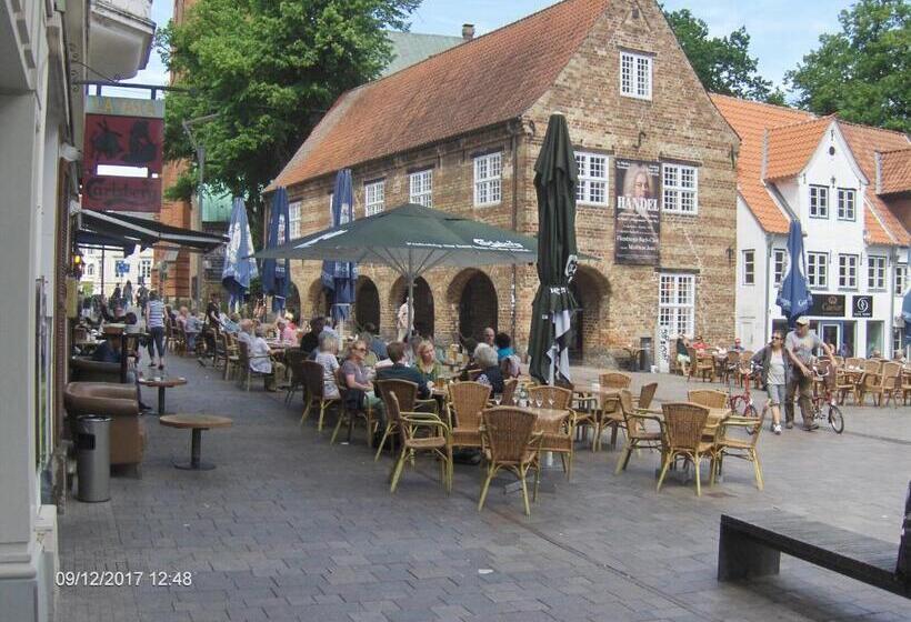 בית מלון כפרי Frøslev Kro