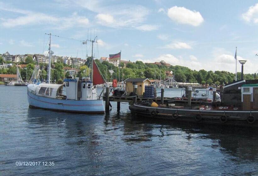 בית מלון כפרי Frøslev Kro