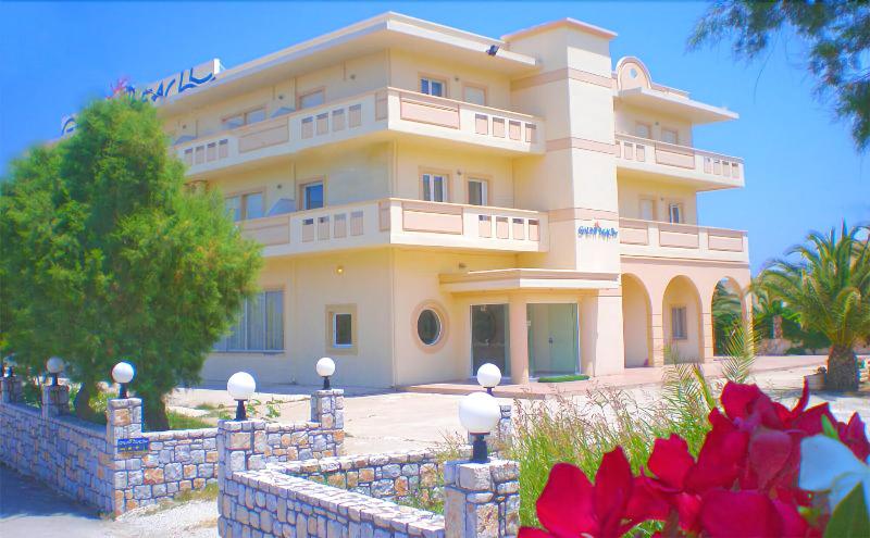 בית מלון כפרי Galini Beach