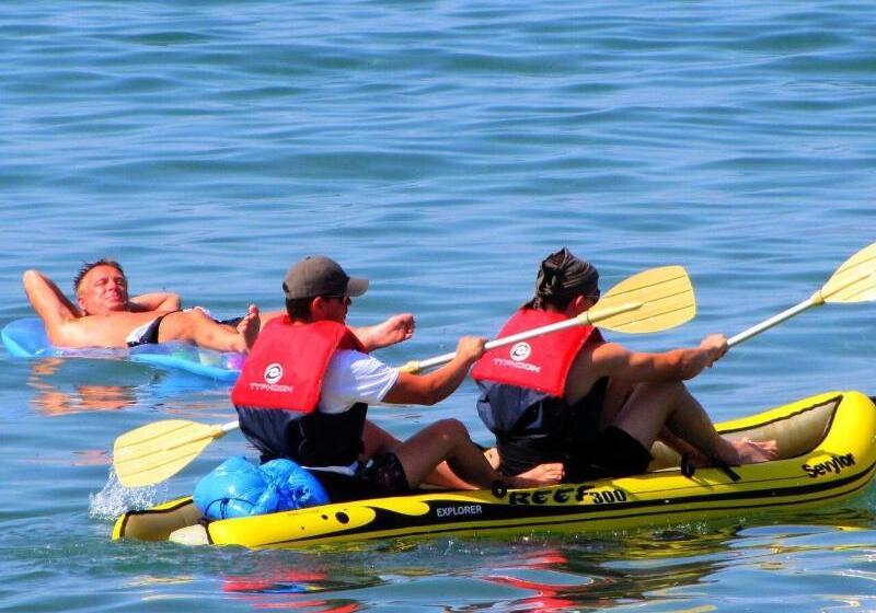 בית מלון כפרי Galini Beach