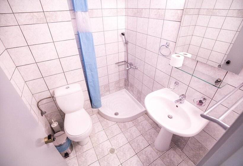 בית מלון כפרי Galini Beach