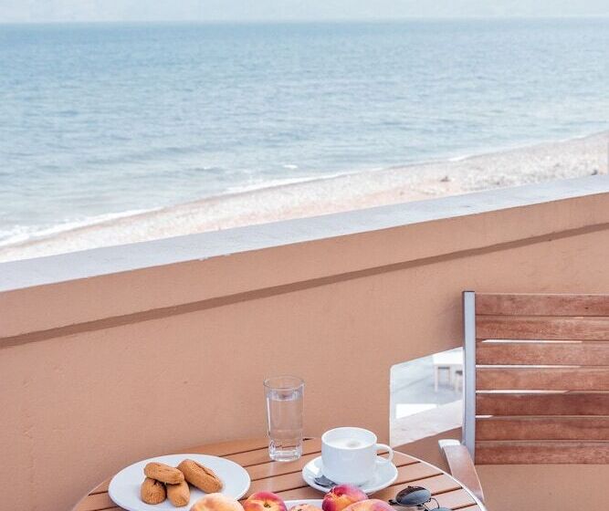 فندق Galini Beach