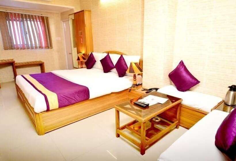 ホテル Collection O Ganpati