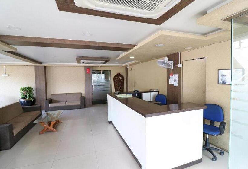 ホテル Collection O Ganpati