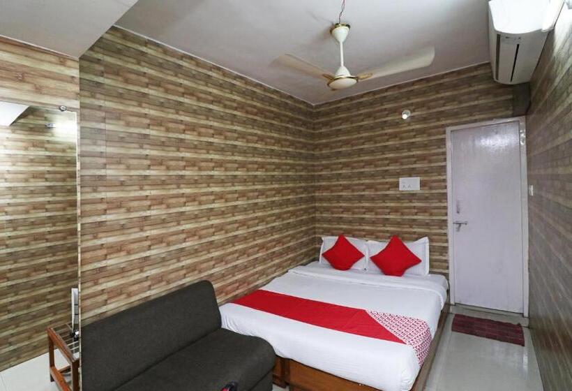 ホテル Collection O Ganpati