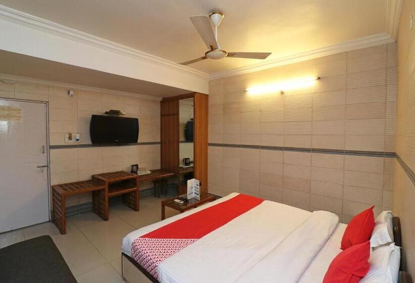 ホテル Collection O Ganpati