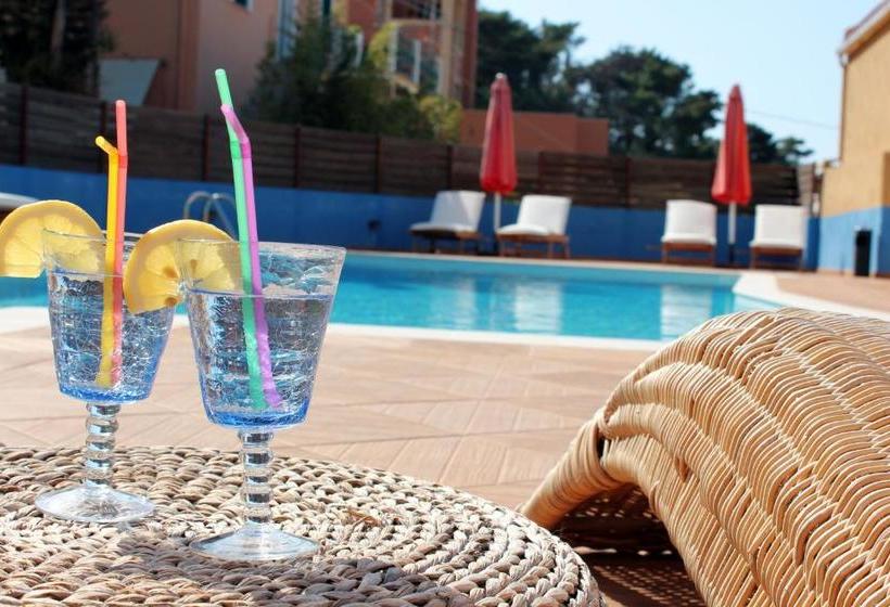 בית מלון כפרי Greka Ionian Suites & Villa