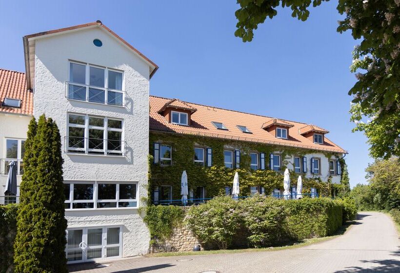 ホテル Hofgut Wißberg  Das Weinberg