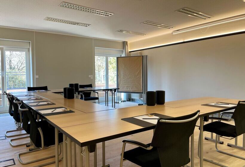 酒店 Hofgut Wißberg  Das Weinberg