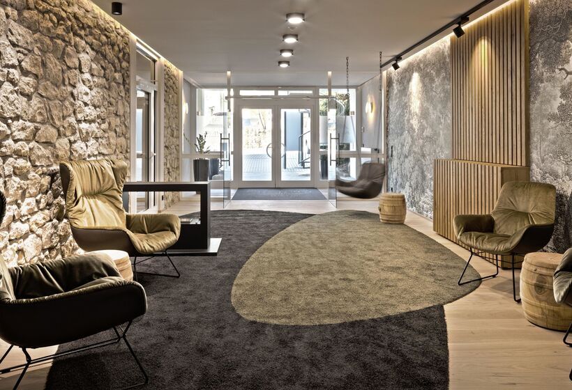 ホテル Hofgut Wißberg  Das Weinberg