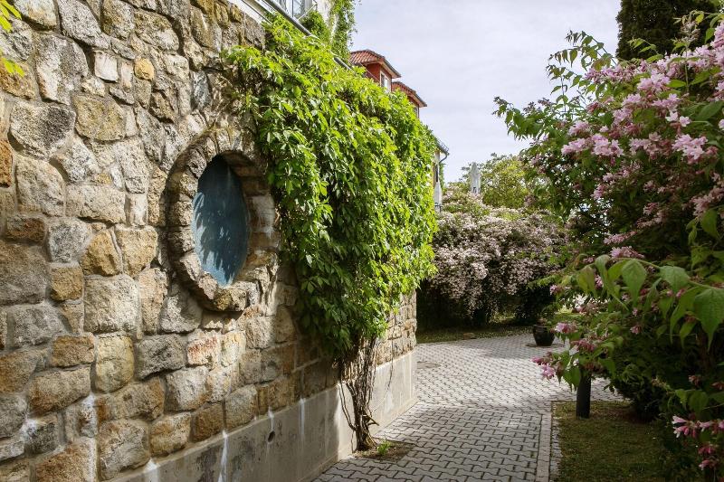 ホテル Hofgut Wißberg  Das Weinberg