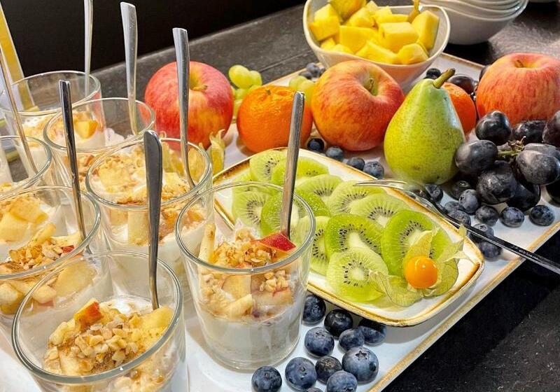 酒店 Hofgut Wißberg  Das Weinberg