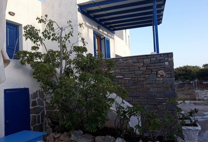 בית מלון כפרי Holidays In Paros