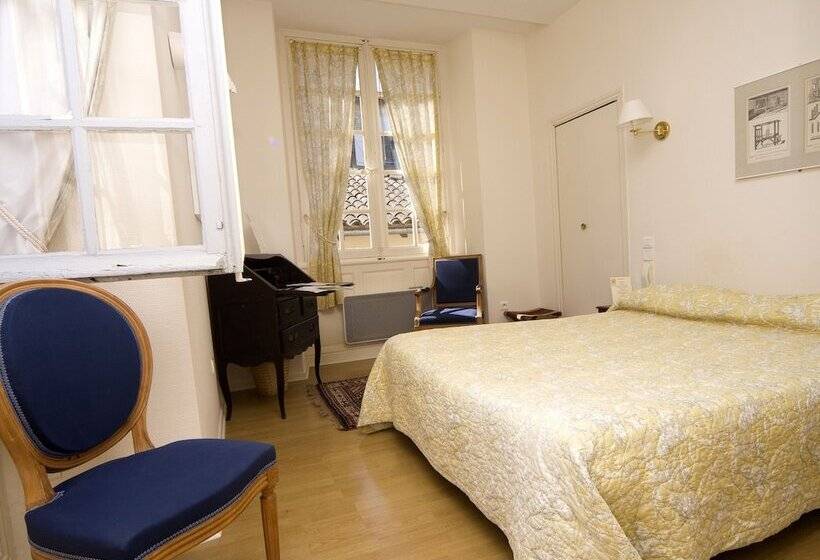 호텔 Hôtel De Bastard