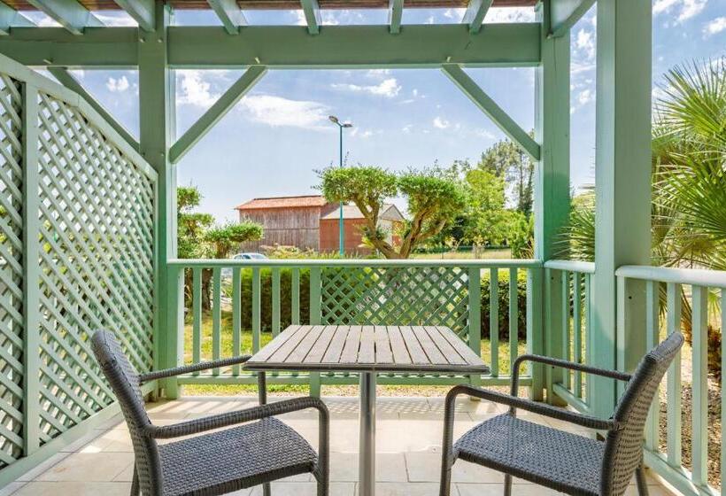 Отель Hôtel Minvielle   Résidence Les Oliviers