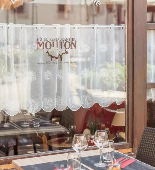 호텔 Logis Hôtel Restaurant Du Mouton