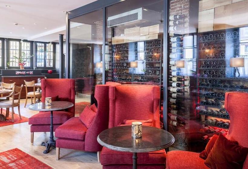 호텔 Logis Hôtel Restaurant Du Mouton