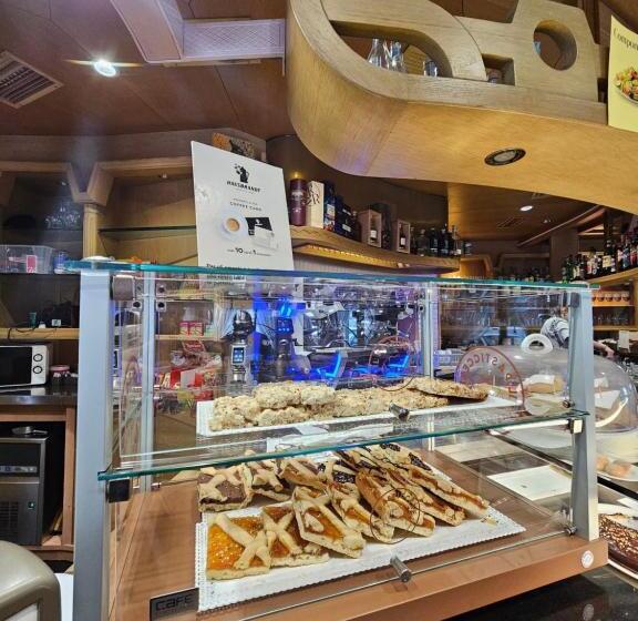 בית מלון כפרי Ideal