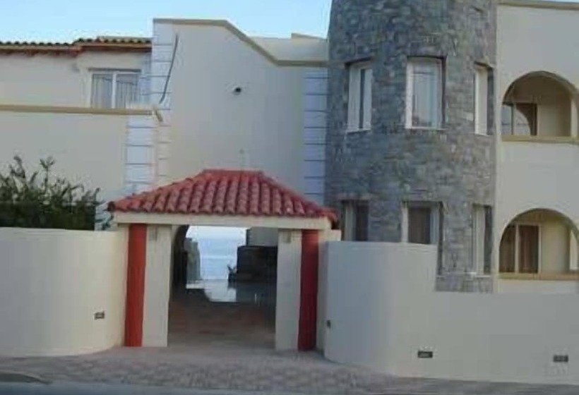 בית מלון כפרי Ionio Star