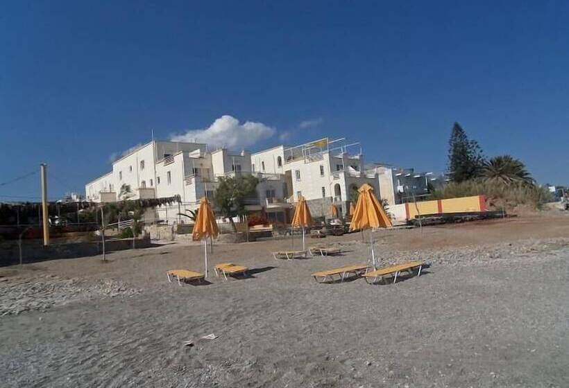 בית מלון כפרי Ionio Star