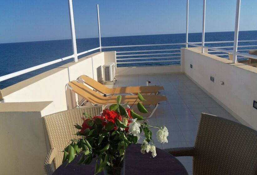 בית מלון כפרי Ionio Star