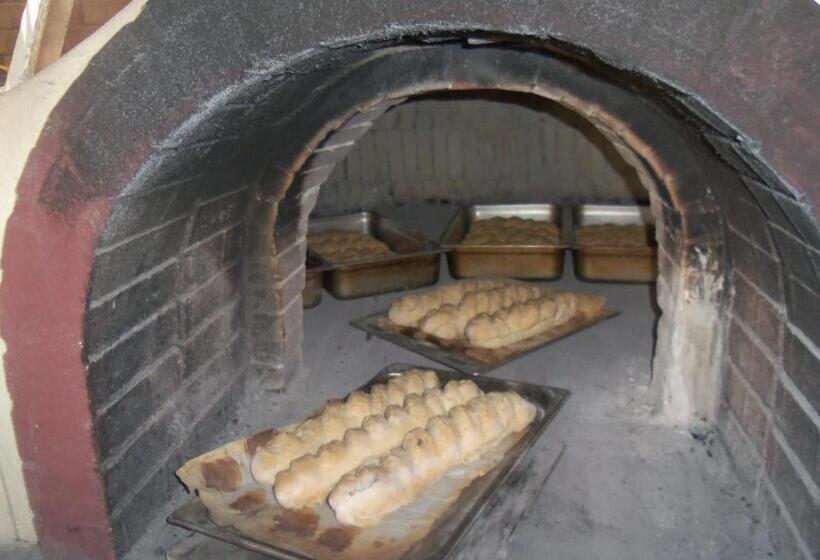 בית מלון כפרי Ionio Star