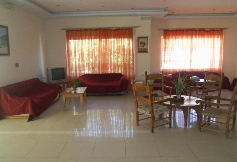 בית מלון כפרי Ionio Star