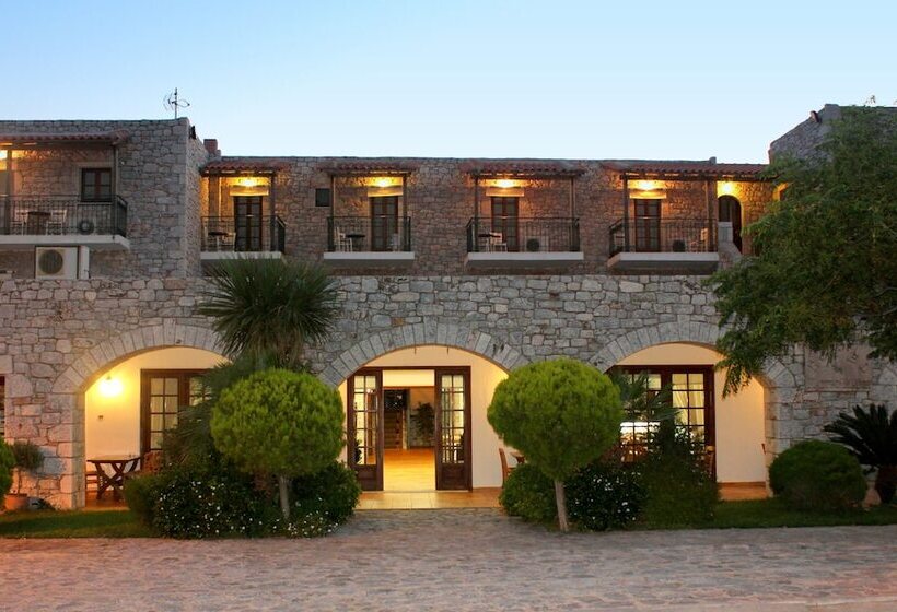 בית מלון כפרי Kastro Maini