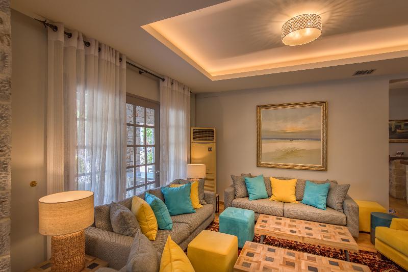 בית מלון כפרי Kastro Maini