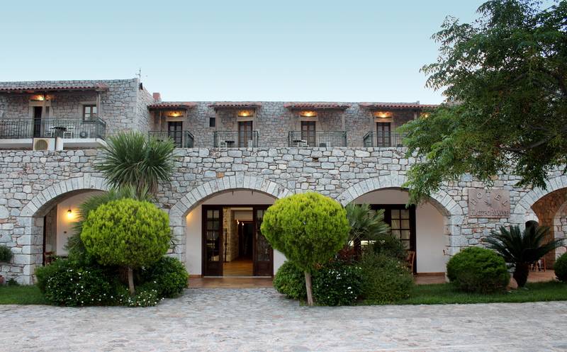 בית מלון כפרי Kastro Maini